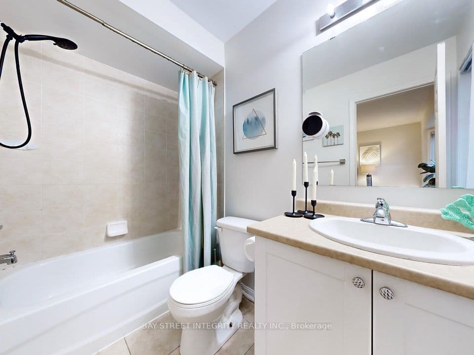 Home staging at Winn Pl — project photograph 9