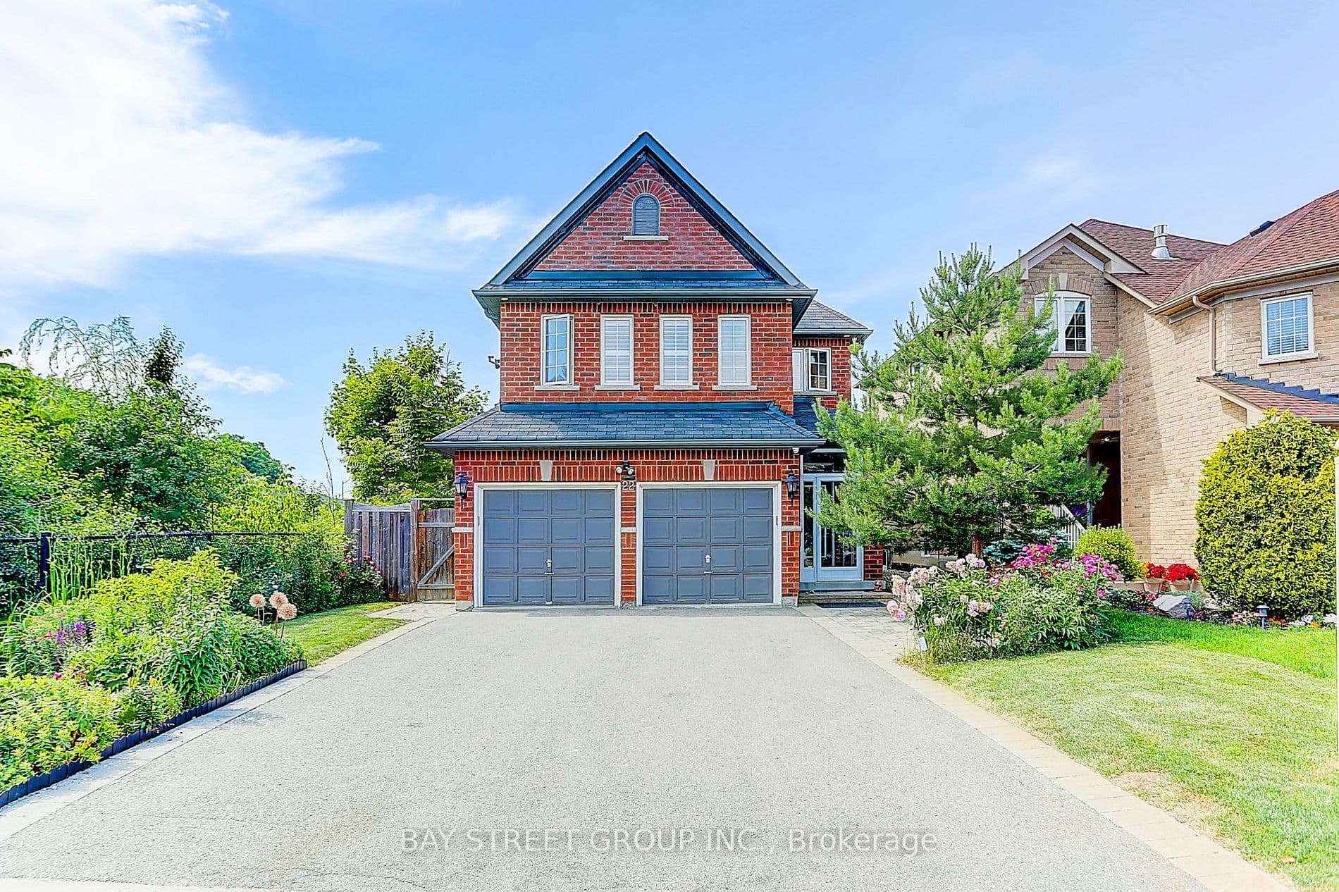 Home staging at Aztec Ct — project photograph 1