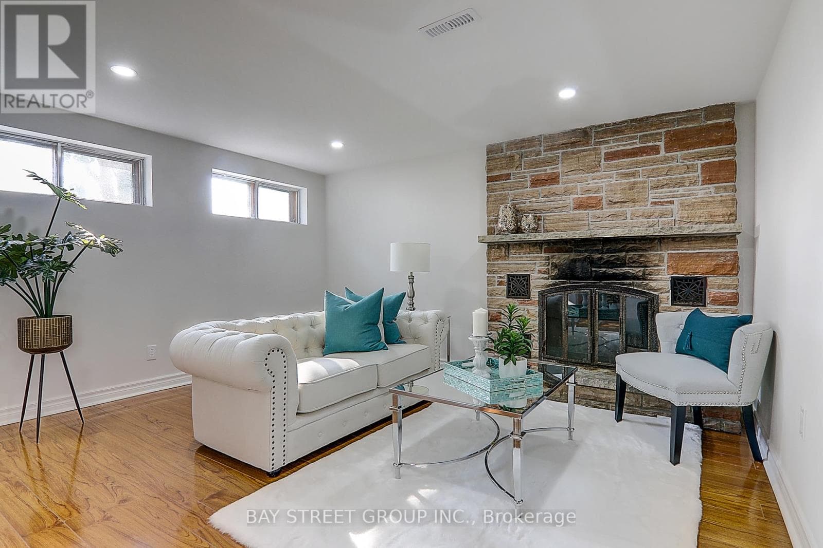 Home staging at Rockport Crescent — project photograph 12