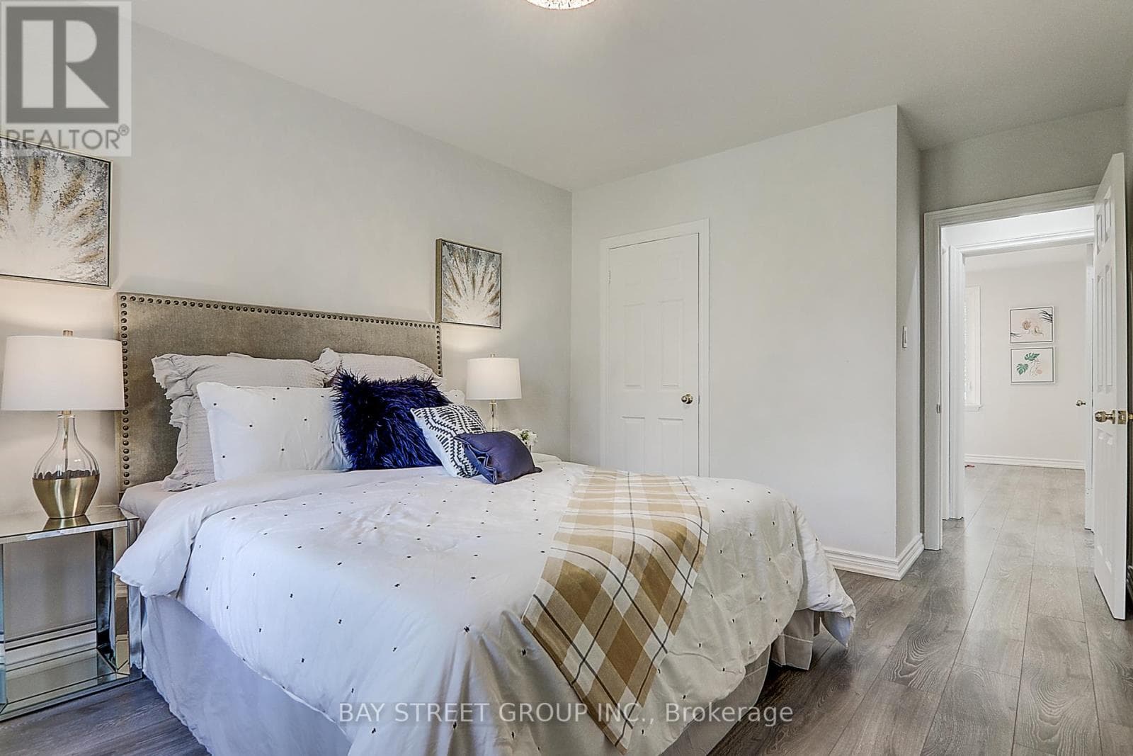 Home staging at Rockport Crescent — project photograph 7