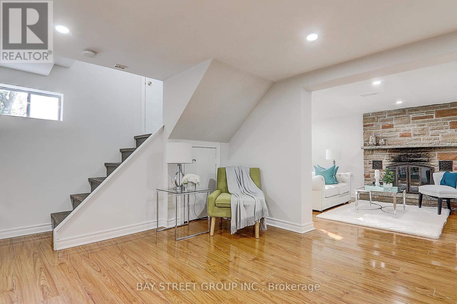 Home staging at Rockport Crescent — project photograph 10