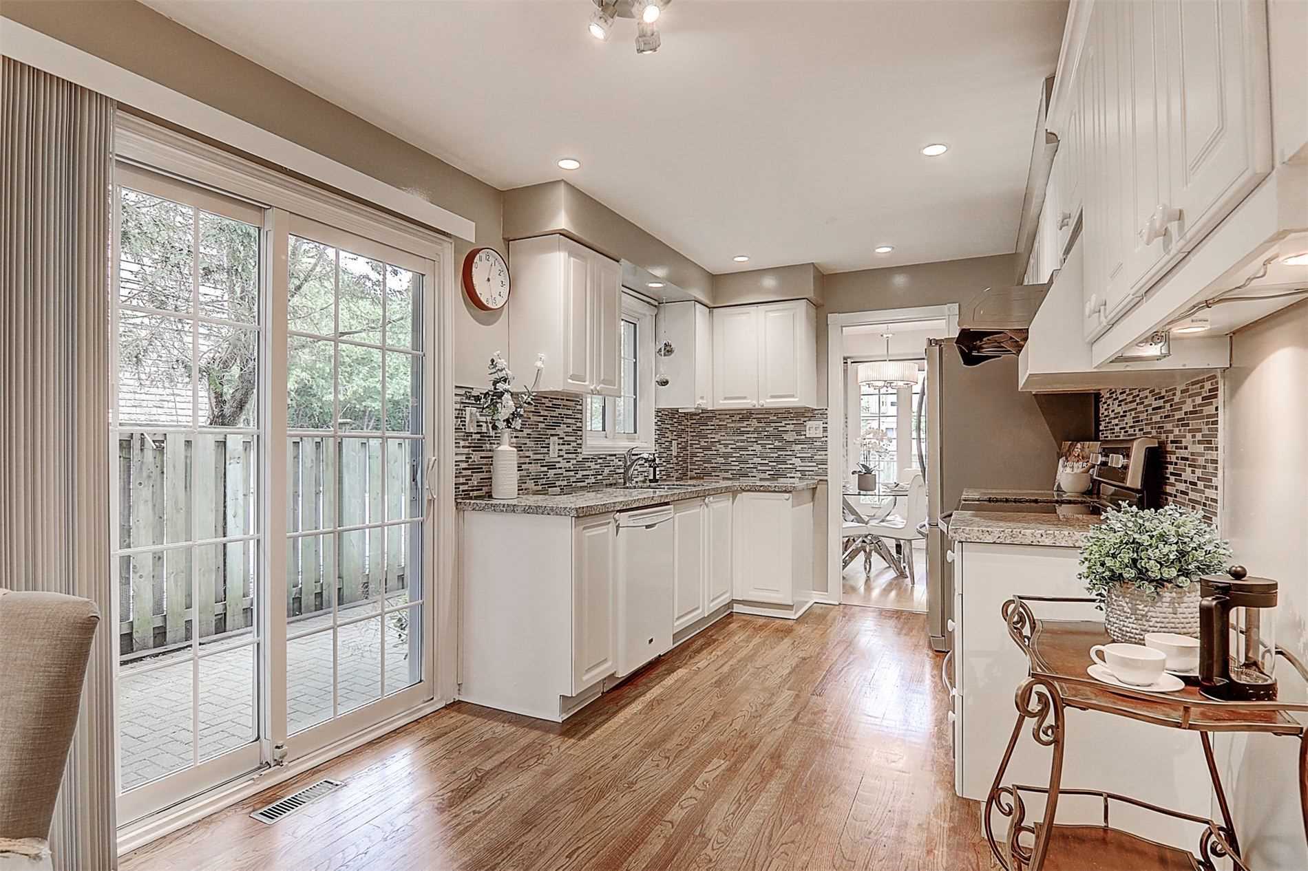 Home staging at Bishop Crescent — project photograph 3