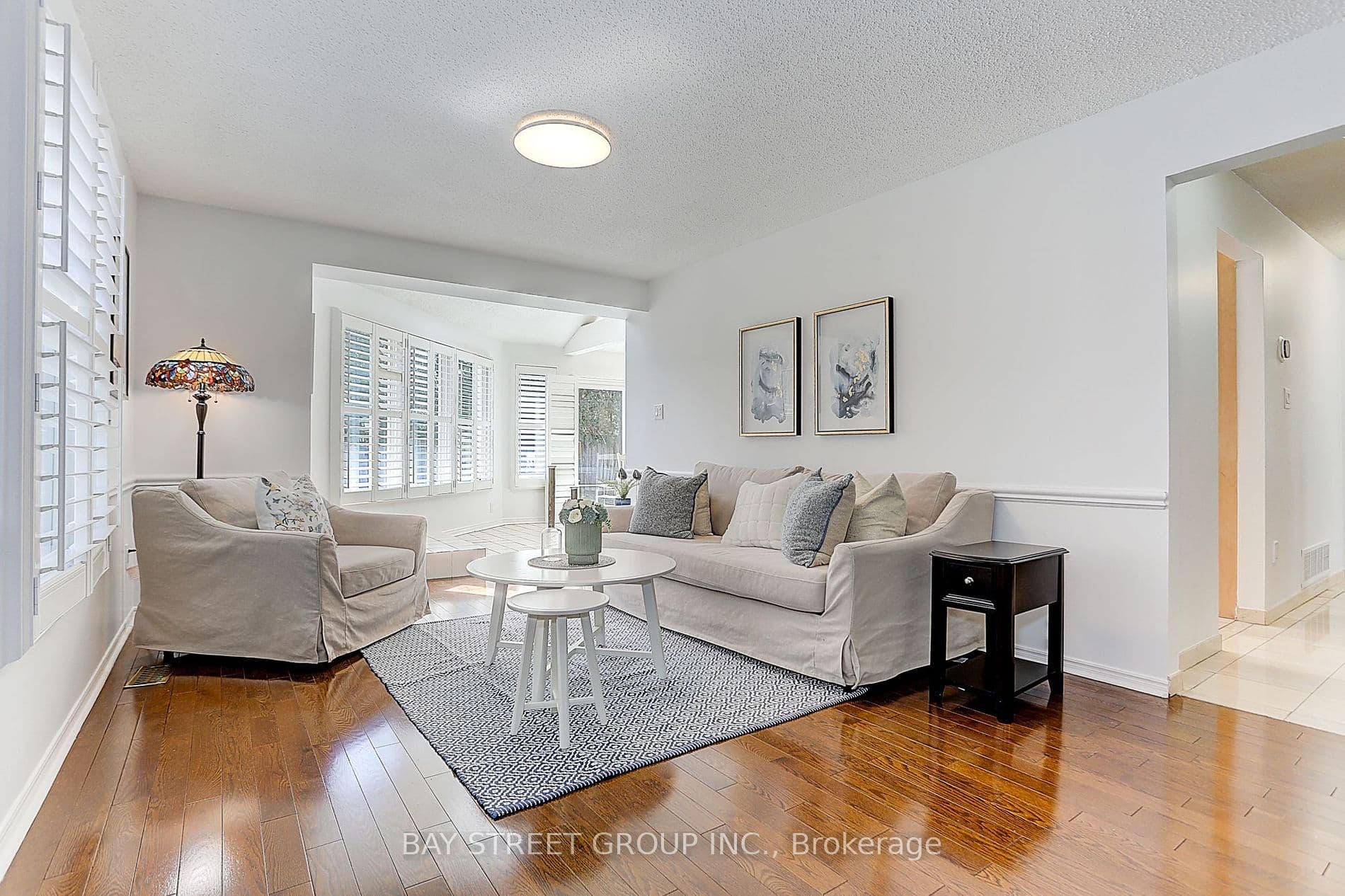 Home staging at Baycliffe Rd — project photograph 5