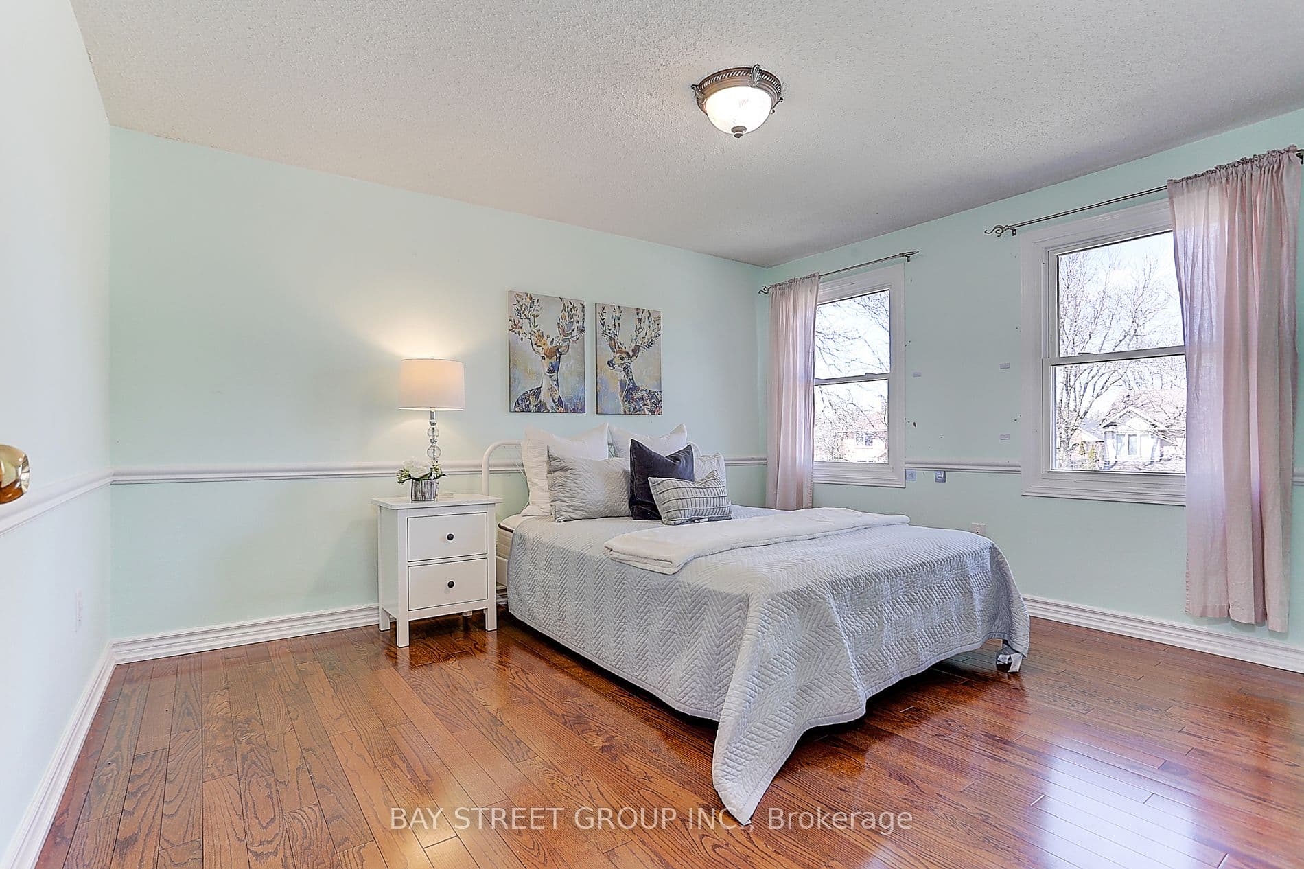 Home staging at Baycliffe Rd — project photograph 8