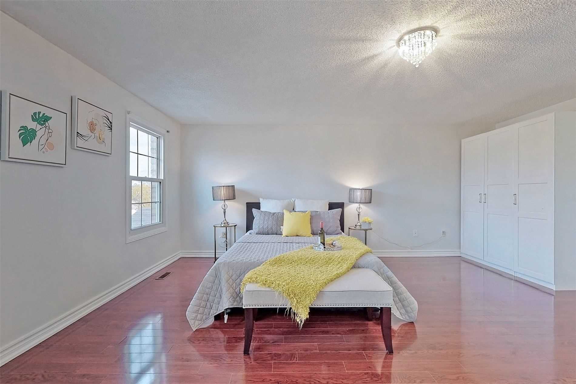 Home staging at Kyla Crescent — project photograph 4
