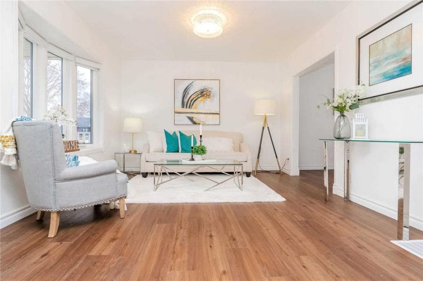 Home staging at Madison Ave — project photograph 3