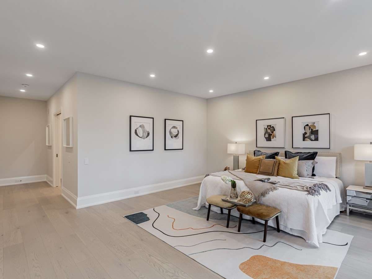 Home staging at Ardmore Rd — project photograph 11