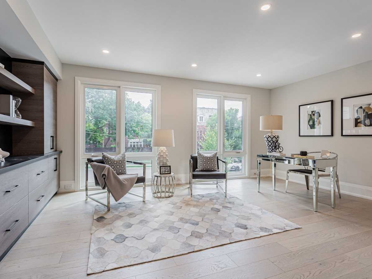 Home staging at Ardmore Rd — project photograph 16