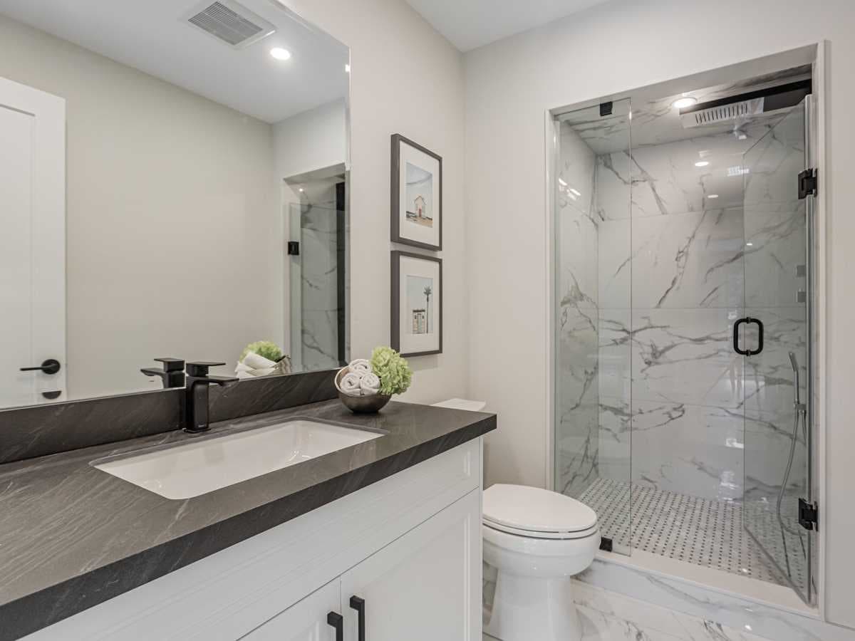 Home staging at Ardmore Rd — project photograph 9