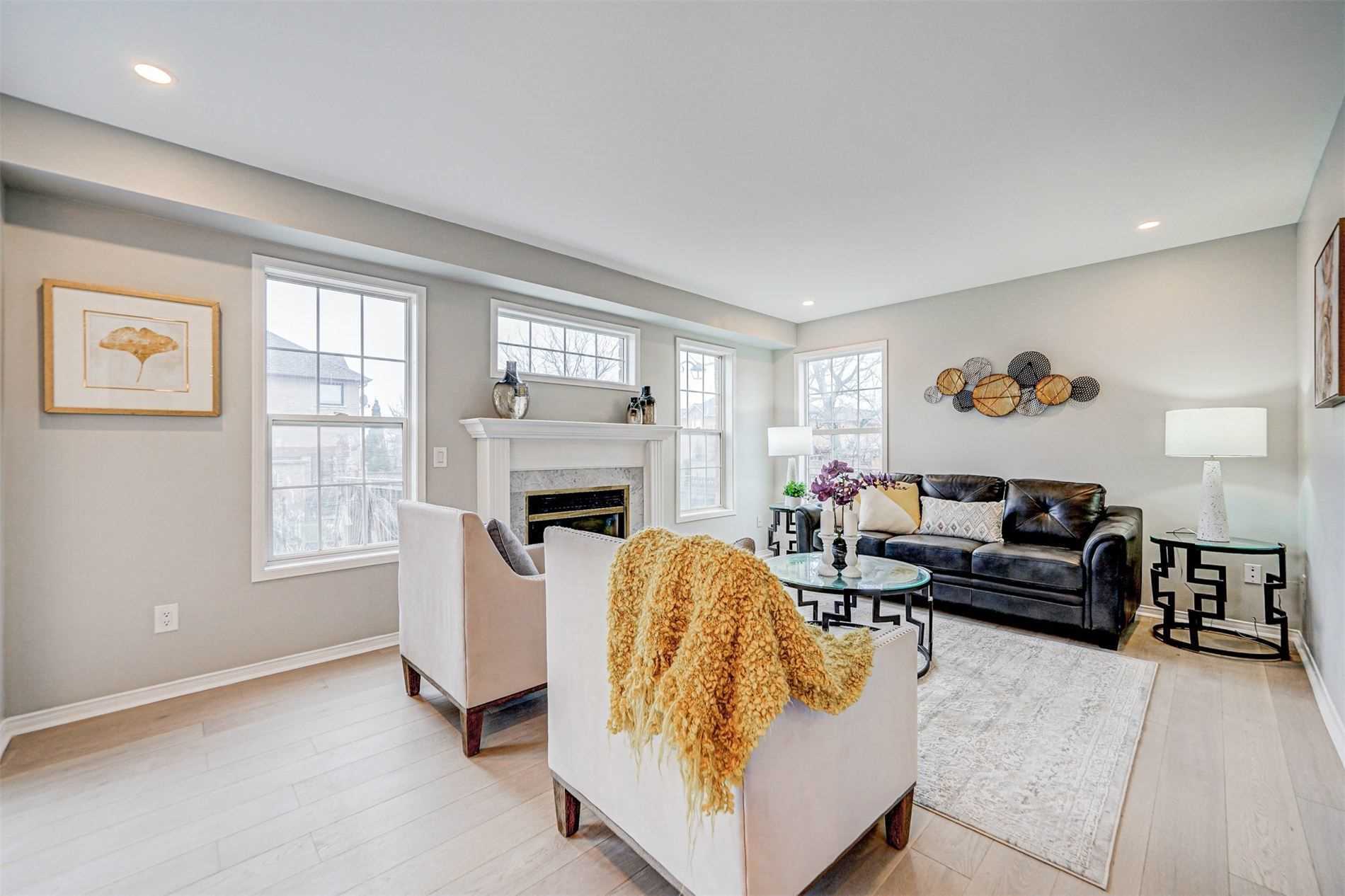 Home staging at Medland Ave — project photograph 7