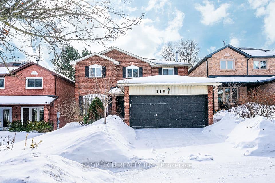 Home staging at Kemano Rd — project photograph 1