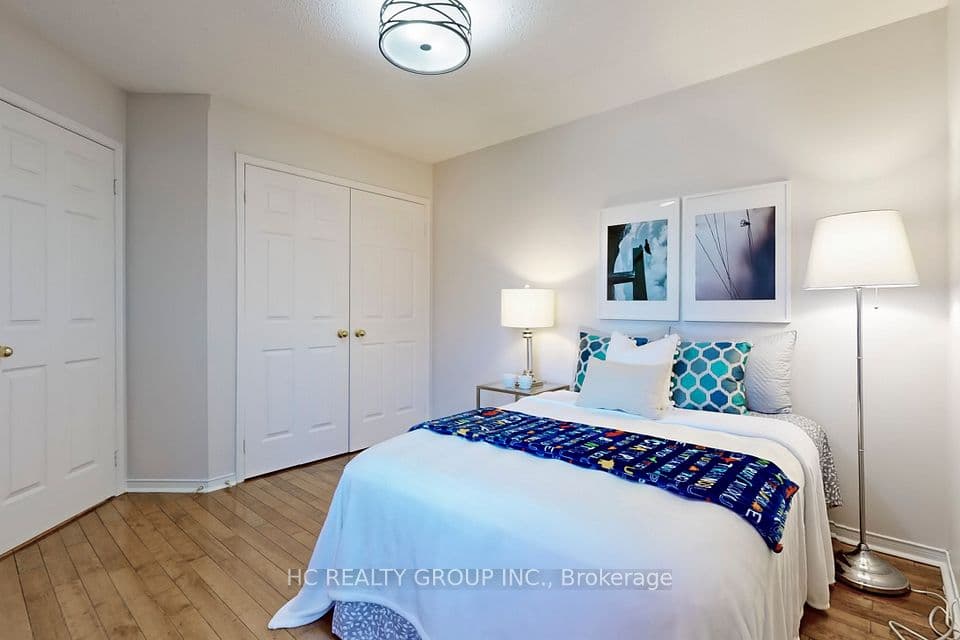 Home staging at Vanrose St — project photograph 13