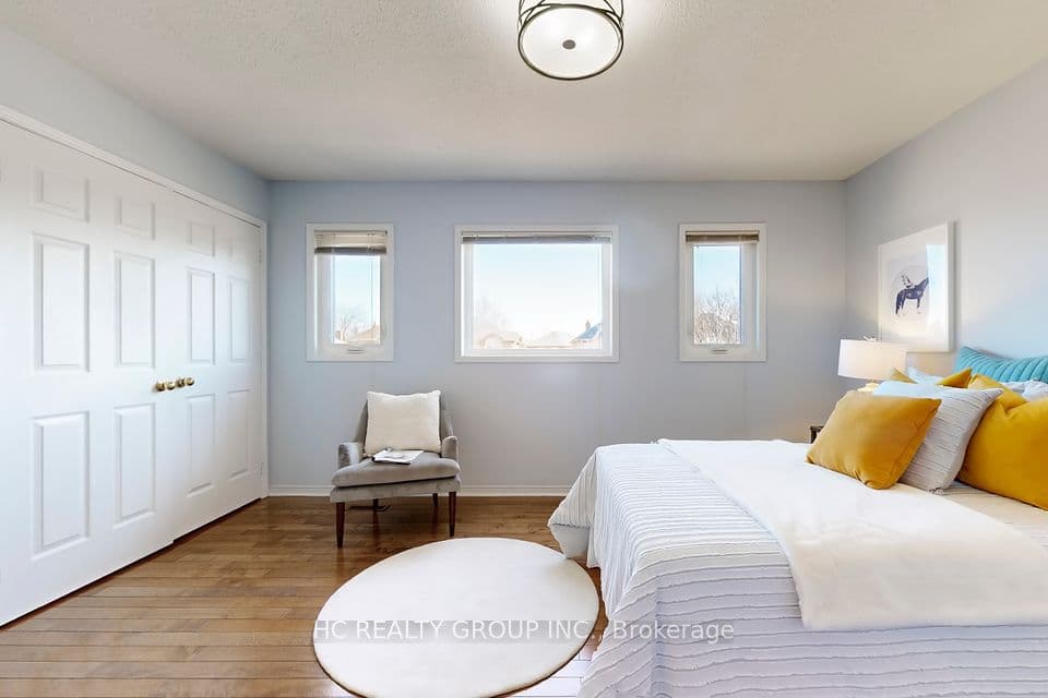 Home staging at Vanrose St — project photograph 6