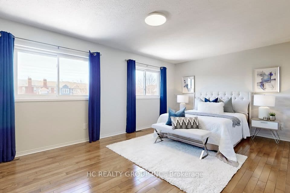 Home staging at Vanrose St — project photograph 7