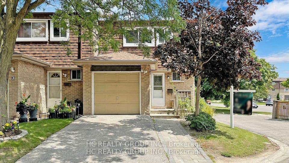 Home staging at Bridletowne Cir — project photograph 1