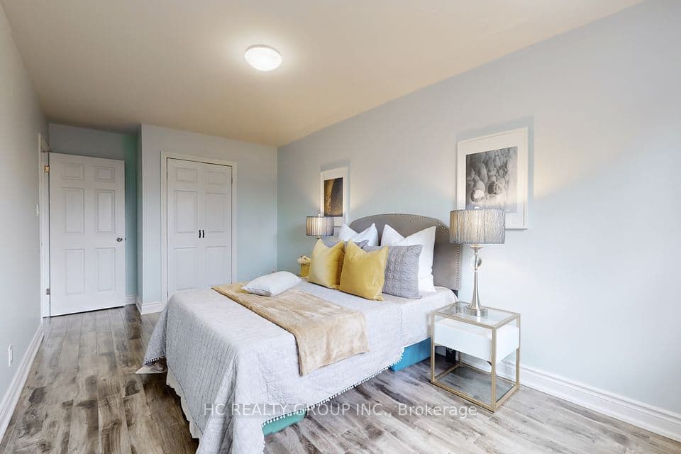 Home staging at Bridletowne Cir — project photograph 4