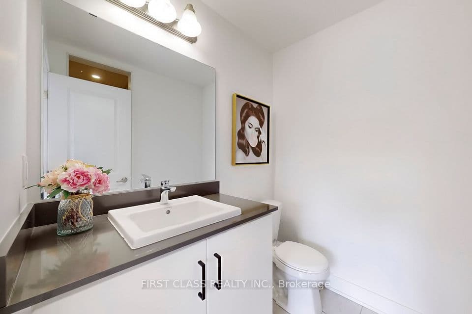 Home staging at Carole Bell Wy — project photograph 11