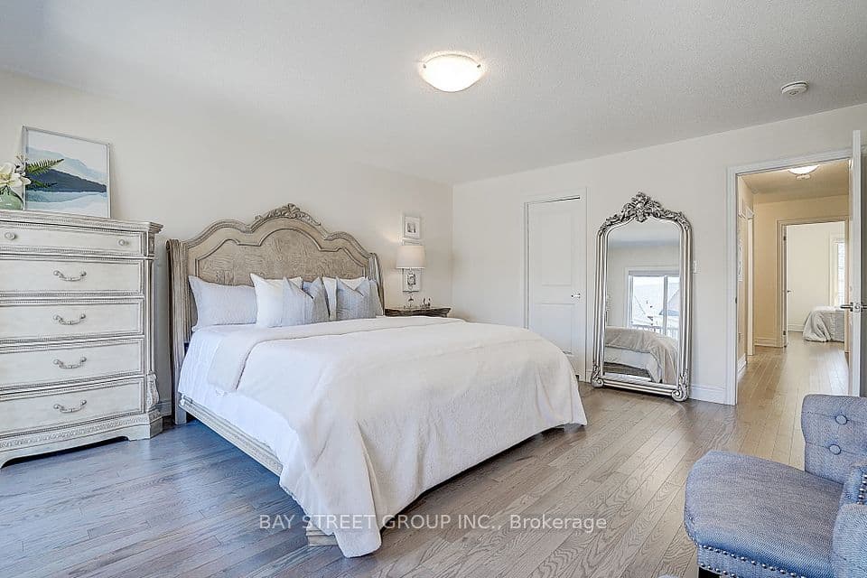 Home staging at Phillipsen Wy — project photograph 3