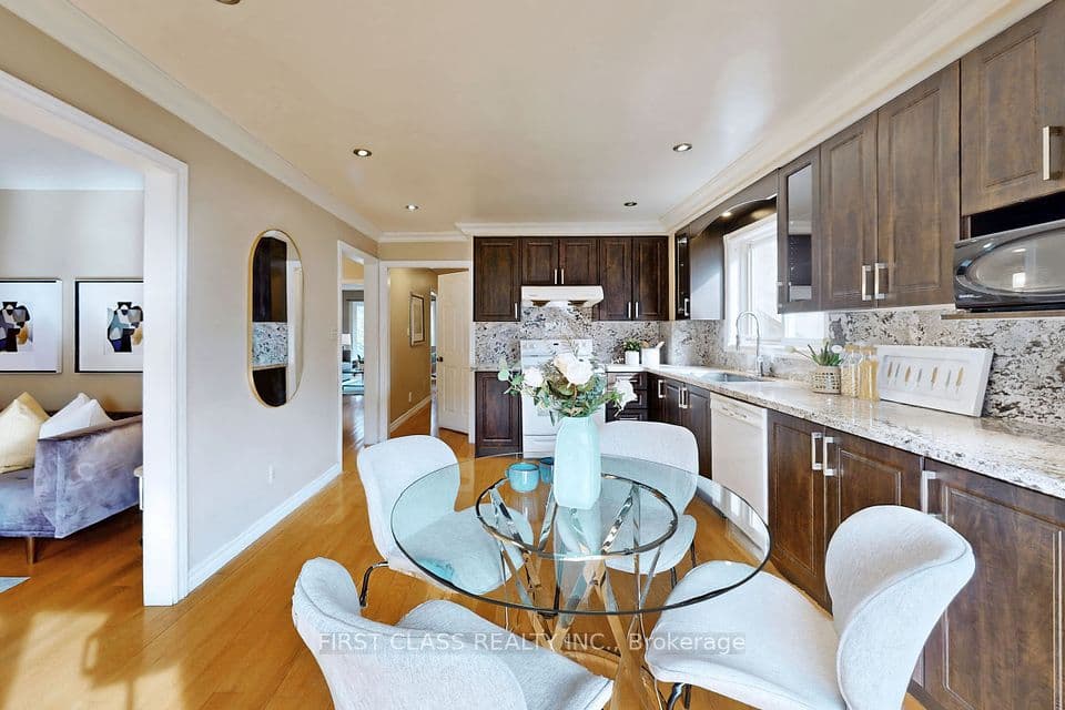 Home staging at Ironwood Ct — project photograph 17
