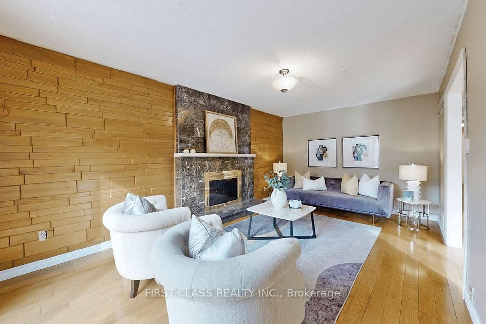 Home staging at Ironwood Ct — project photograph 21