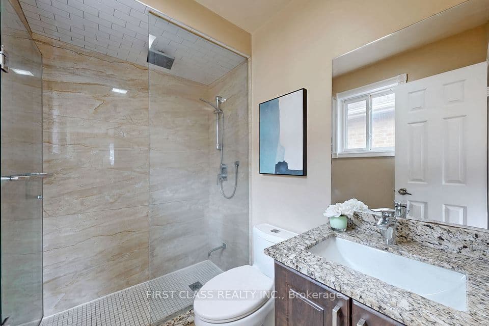 Home staging at Ironwood Ct — project photograph 6