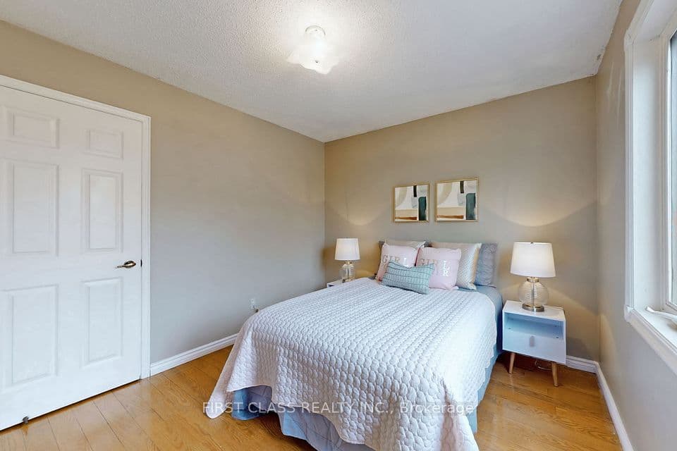 Home staging at Ironwood Ct — project photograph 7