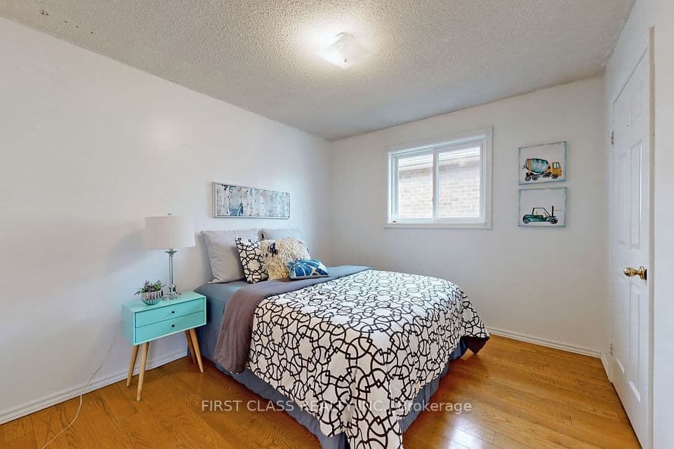 Home staging at Ironwood Ct — project photograph 8