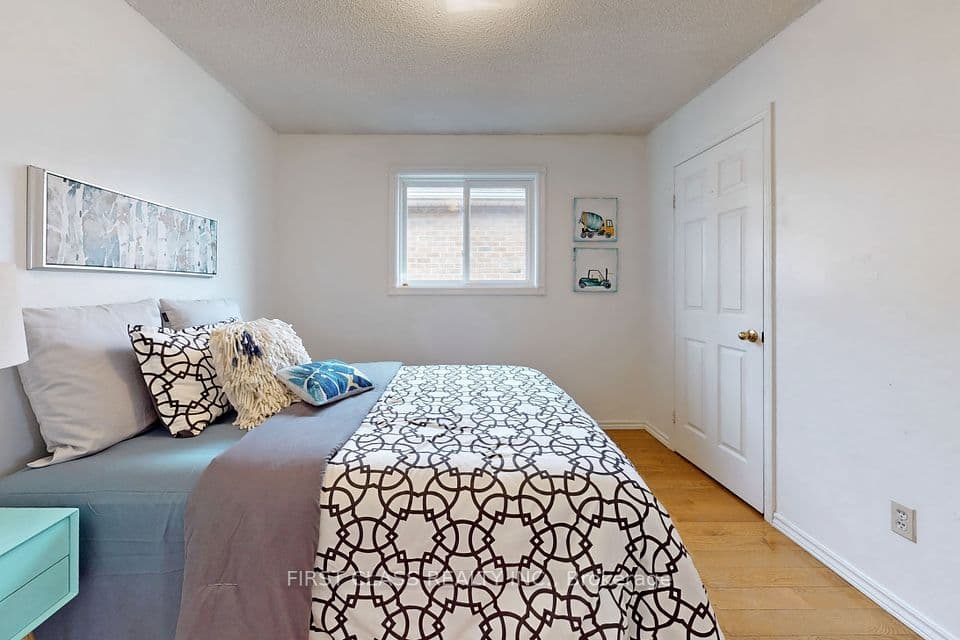 Home staging at Ironwood Ct — project photograph 9