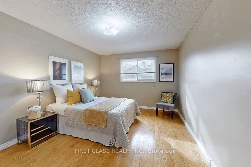 Home staging at Ironwood Ct — project photograph 10