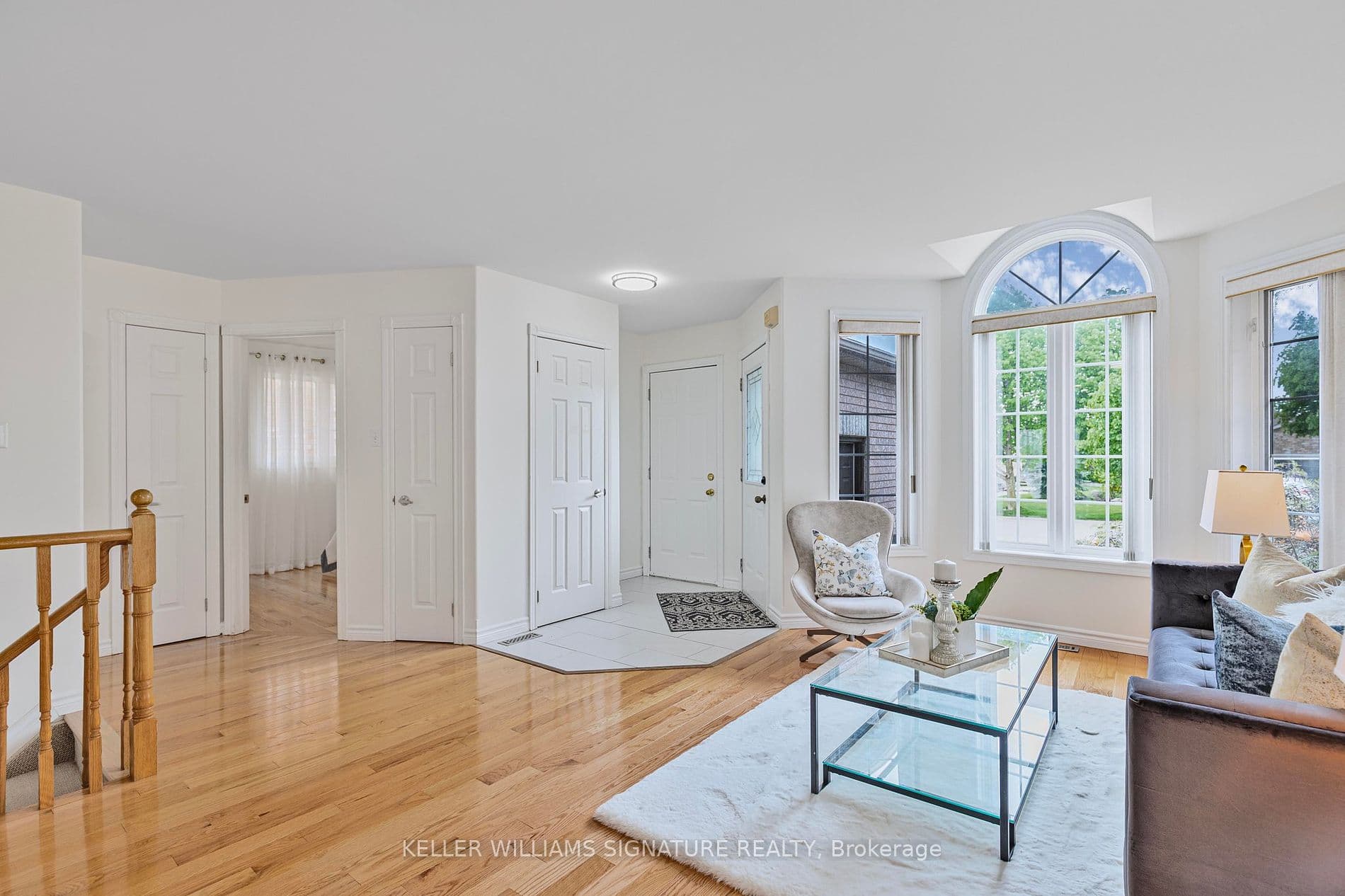 Home staging at Logan Ct — project photograph 9