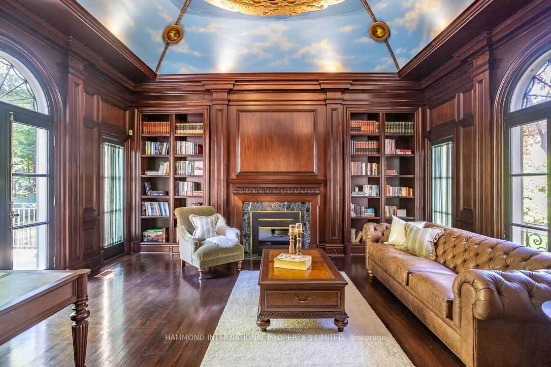 Home staging at Fairfield Pl — project photograph 2