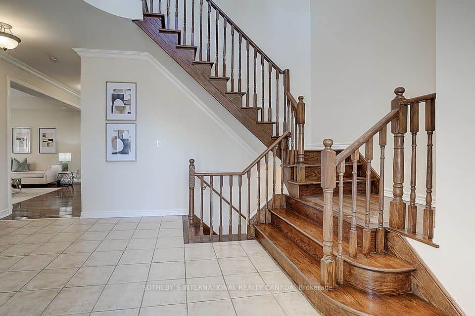 Home staging at Grand Oak Dr — project photograph 2
